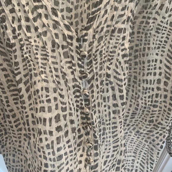 Joie  Black and white Silk Purine Blouse - Picture 3 of 3